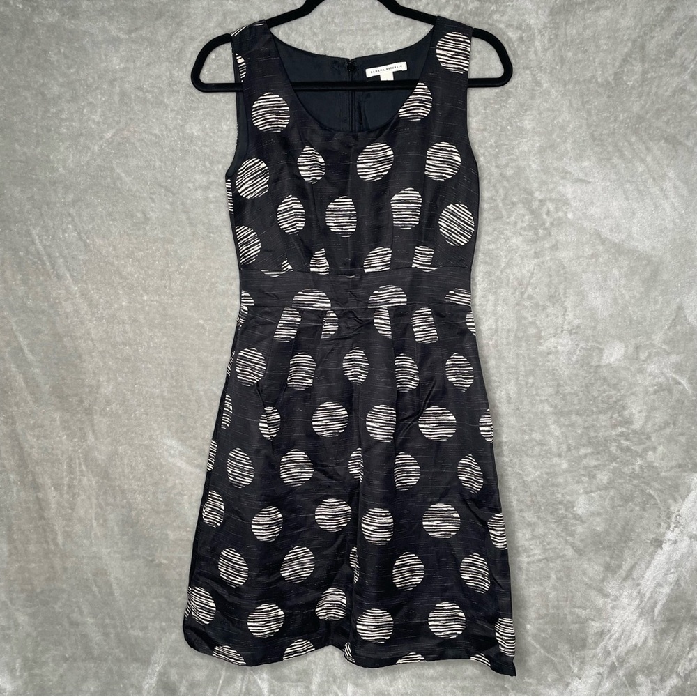 Banana Republic Black White Polka Dot Sleeveless Dress with Pockets Size 0